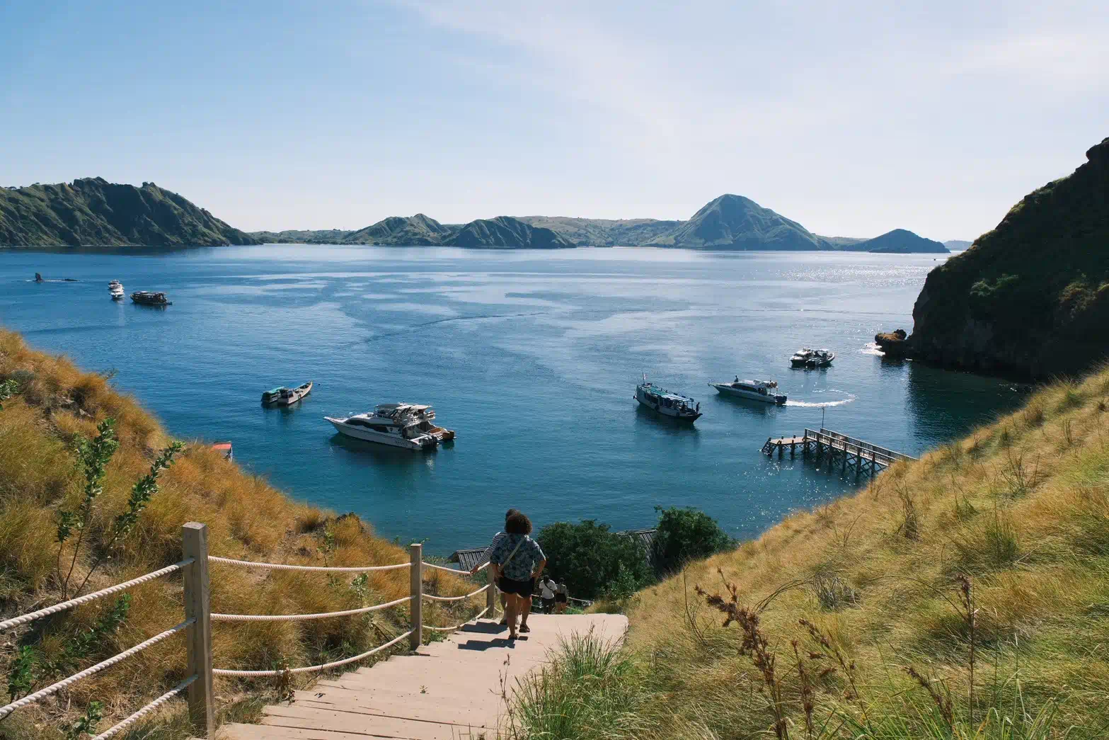 科莫多國家公園帕達爾島 (Padar Island) 的海灣