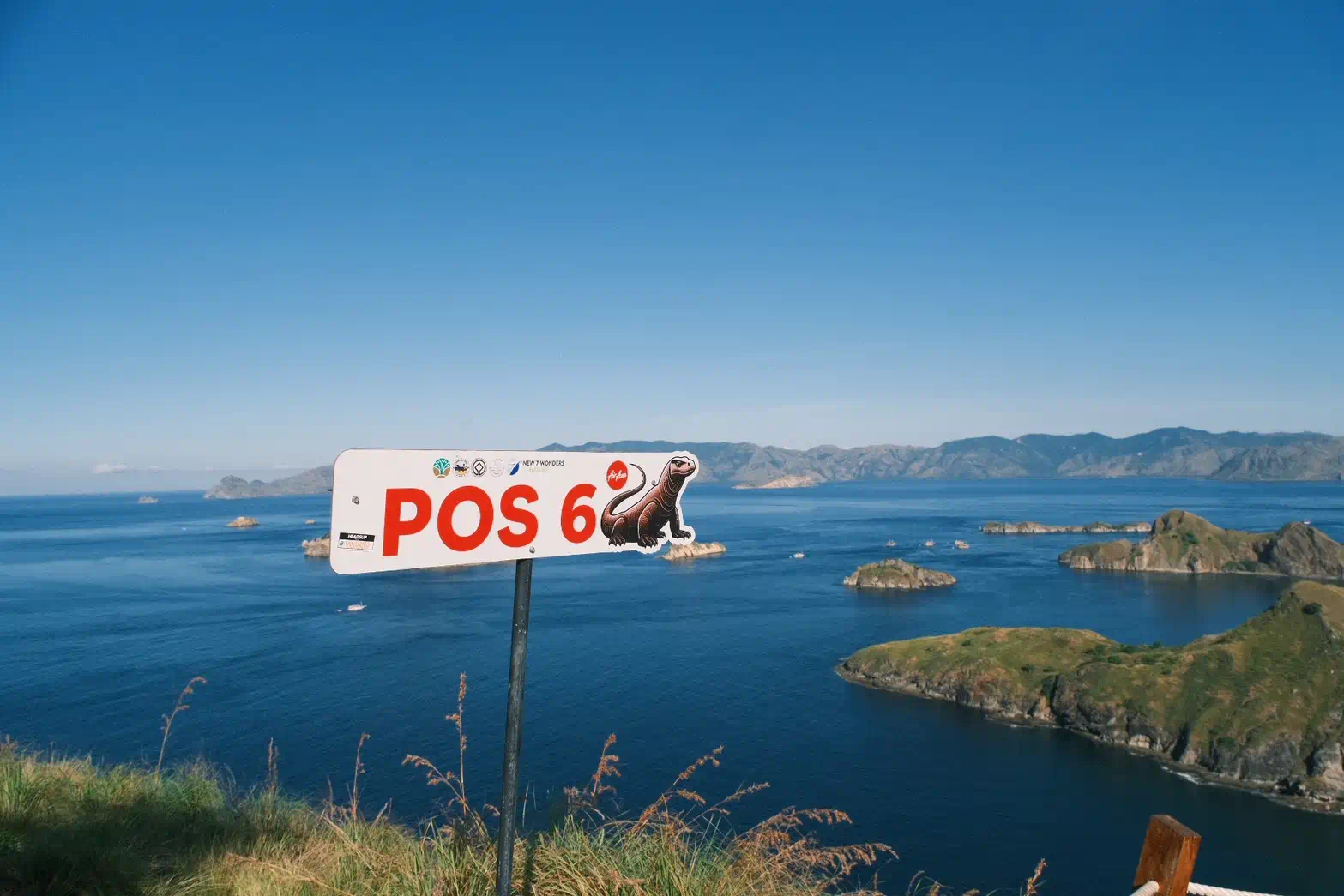 科莫多國家公園帕達爾島 (Padar Island) 的攻頂站點
